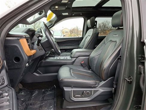 Used 2022 Ford Expedition Max Platinum image 14