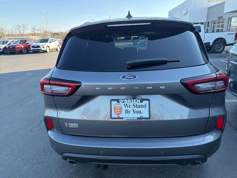 Used 2023 Ford Escape ST-Line w/ Tech Pack #1 image 4