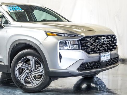 Used 2023 Hyundai Santa Fe SEL image 3