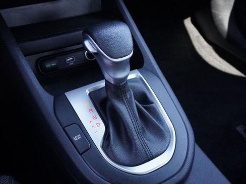 Used 2022 Kia Forte LXS image 42