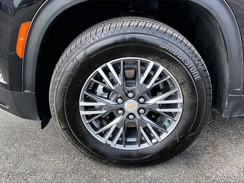 New 2026 Chevrolet Traverse LT w/ Driver Confidence Package image 12