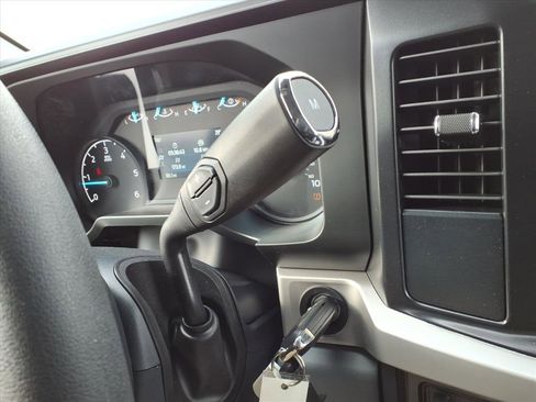 Used 2026 Ford F350 XL w/ XL Chrome Package image 22