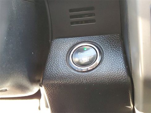 Used 2019 Ford F150 Lariat image 22