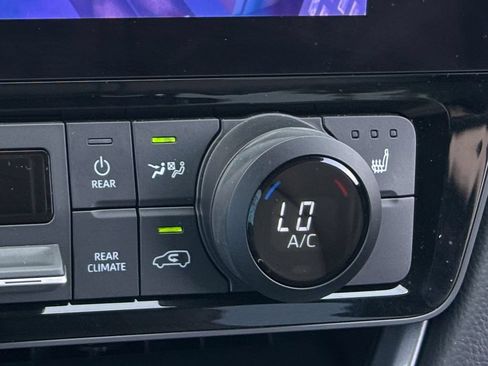 Used 2026 Toyota Grand Highlander AWD image 20