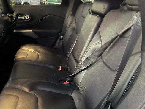 Used 2021 Jeep Cherokee Latitude Lux w/ Sun & Sound Group image 10