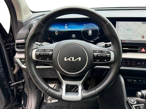 Certified 2023 Kia Sportage SX AWD/4WD image 19