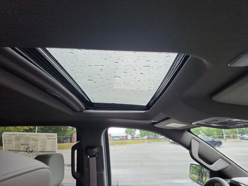 New 2026 GMC Sierra 1500 SLT w/ SLT Premium Plus Package image 8