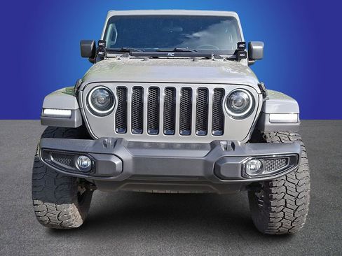 Used 2021 Jeep Wrangler Unlimited Sahara AWD/4WD image 2