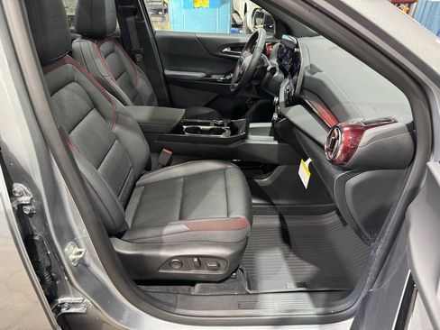New 2026 Chevrolet Equinox RS w/ Convenience Package III image 44