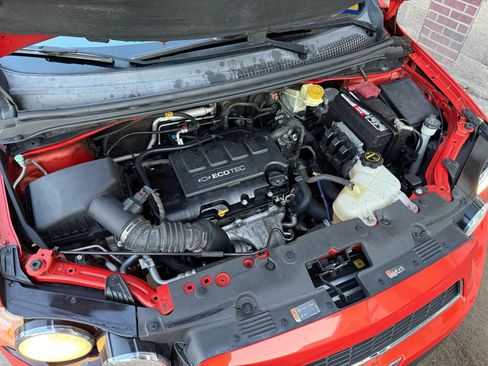 Used 2013 Chevrolet Sonic LTZ image 31