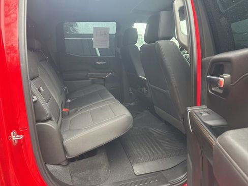 Used 2019 Chevrolet Silverado 1500 RST image 9