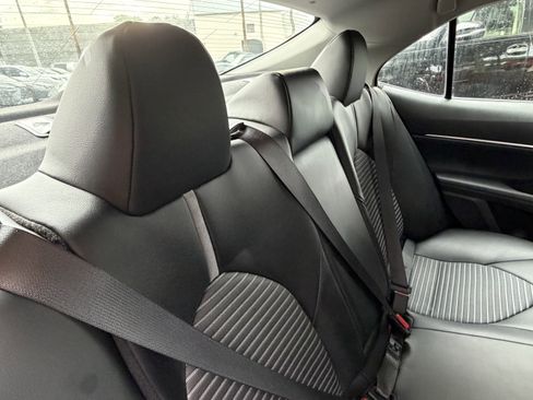 Used 2023 Toyota Camry SE FWD image 41