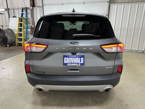 Certified 2022 Ford Escape S image 23