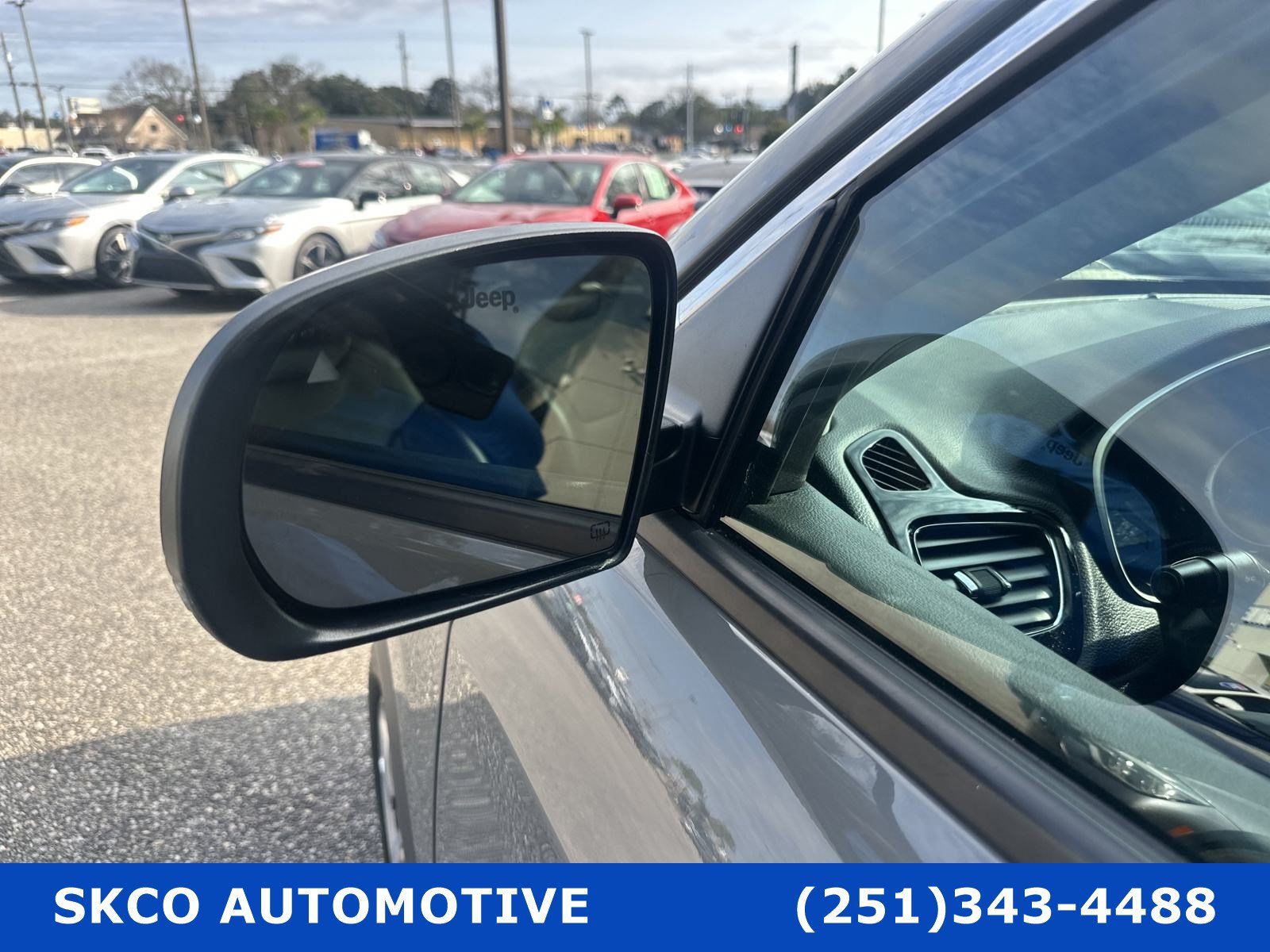 Used 2021 Jeep Compass Limited FWD image 10
