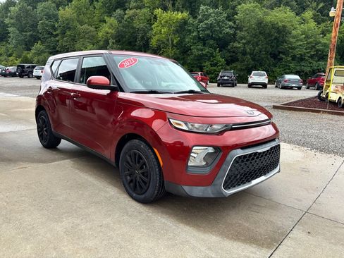 Used 2021 Kia Soul LX FWD image 5