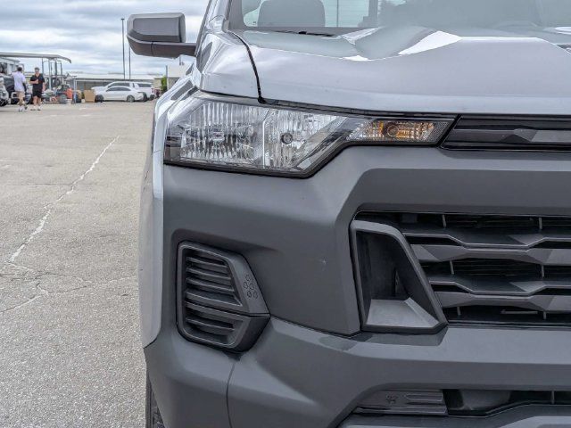 Used 2025 Chevrolet Colorado W/T w/ WT Custom Package RWD image 10