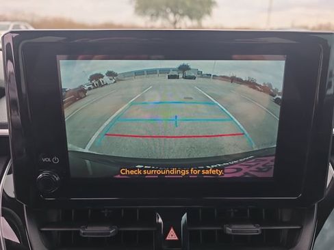 Used 2026 Toyota Corolla Cross SE image 22