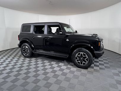 New 2025 Ford Bronco Outer Banks