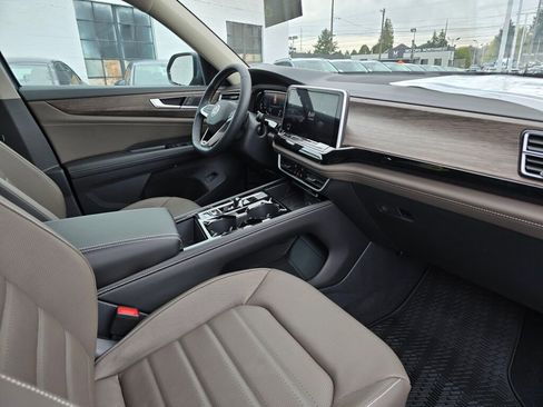 New 2026 Volkswagen Atlas SEL image 34