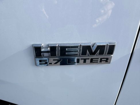 Used 2012 RAM 1500 ST w/ Remote Start & Security Group image 10