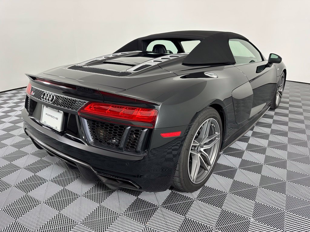 Used 2018 Audi R8 V10 plus AWD/4WD image 13