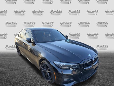 Certified 2022 BMW 330i xDrive Sedan w/ M Sport Package image 8