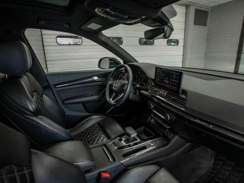 Used 2024 Audi SQ5 Prestige AWD/4WD image 15