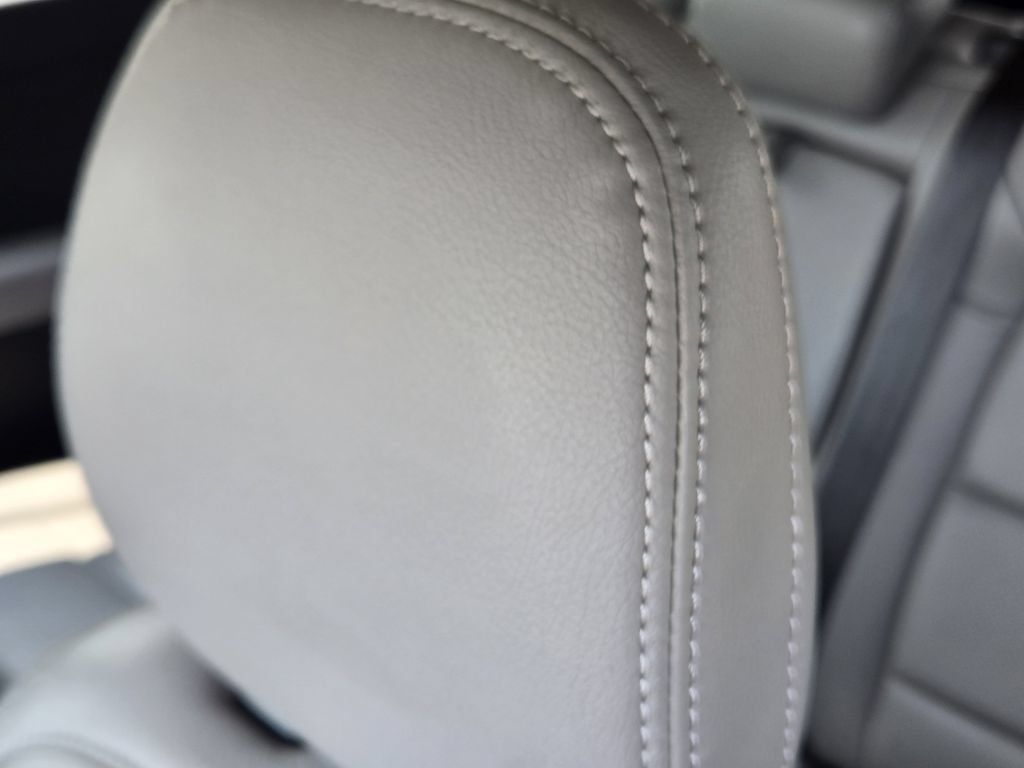 Used 2020 Ford Escape SE FWD image 20