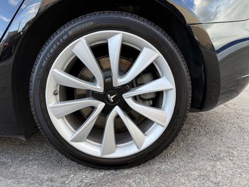 Used 2019 Tesla Model 3 Standard Range Plus image 28