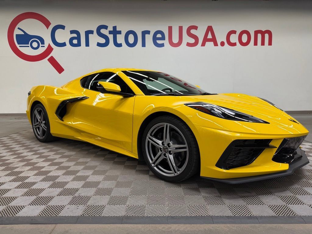Used 2026 Chevrolet Corvette Stingray Coupe w/ 1LT RWD image 1