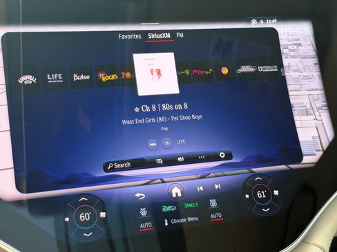 New 2026 Mercedes-Benz EQS 400 4MATIC SUV image 16