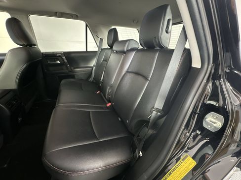 Used 2024 Toyota 4Runner TRD Off-Road Premium w/ Off Road Premium Plus Package AWD/4WD image 23
