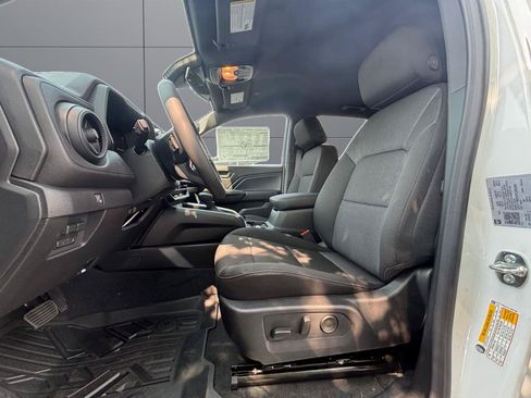 New 2026 Chevrolet Colorado W/T AWD/4WD image 10