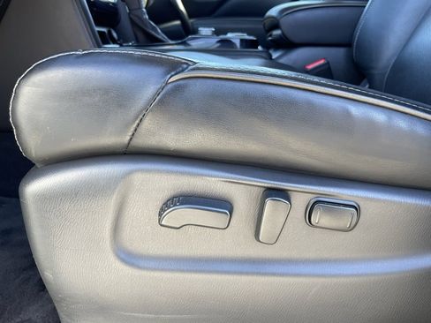 Used 2021 INFINITI QX80 Luxe image 12