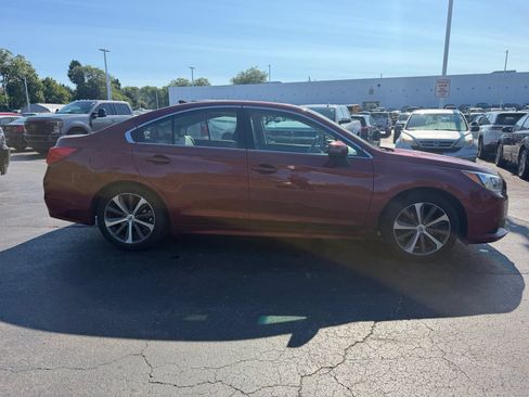 Used 2016 Subaru Legacy 2.5i Limited AWD/4WD image 6