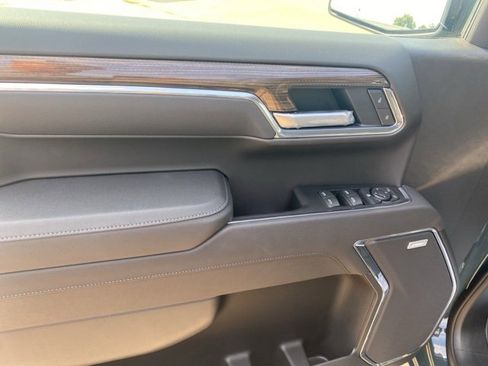 New 2026 Chevrolet Silverado 1500 LT Trail Boss w/ Convenience Package II image 17