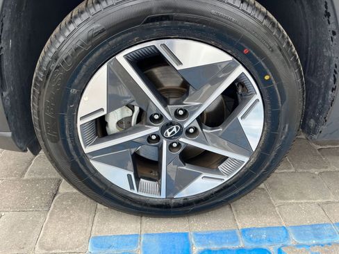 Used 2025 Hyundai Tucson SEL image 32