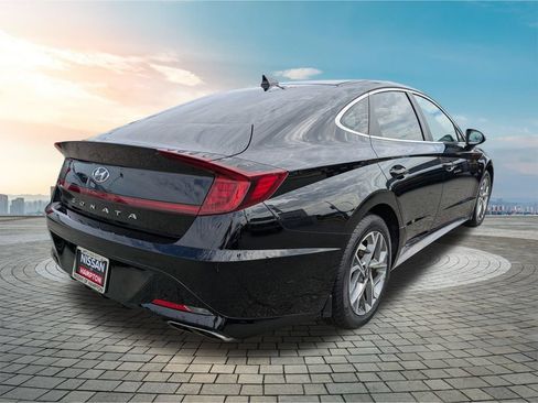 Used 2023 Hyundai Sonata SEL FWD image 5