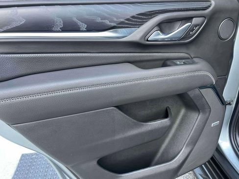 Used 2024 GMC Yukon Denali w/ Max Trailering Package image 15