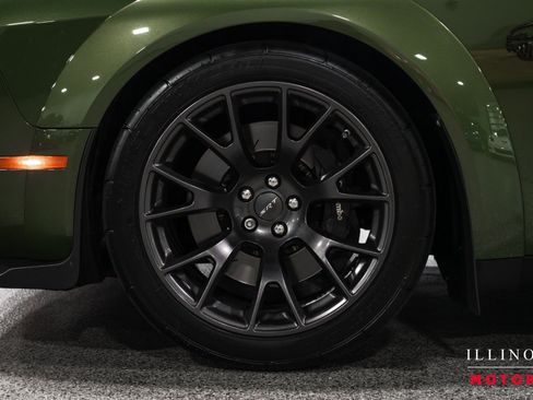 Used 2020 Dodge Challenger SRT Hellcat Redeye RWD image 9