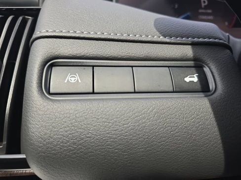 New 2026 Nissan Armada SL image 10