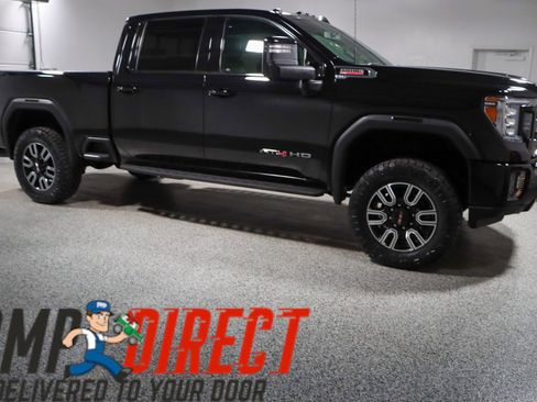 Used 2021 GMC Sierra 2500 AT4 w/ AT4 Preferred Package image 7