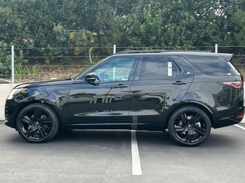 New 2026 Land Rover Discovery Limited Edition AWD/4WD image 2