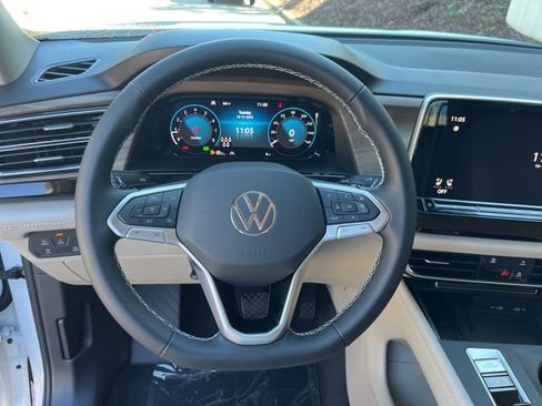 New 2026 Volkswagen Atlas SE image 19