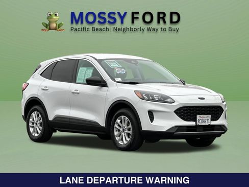 Used 2022 Ford Escape SE w/ Convenience Package AWD/4WD image 2