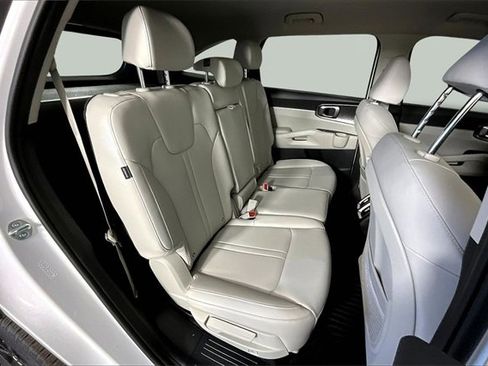 New 2026 Kia Sorento EX image 11