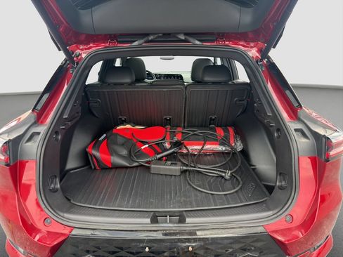 Used 2025 Chevrolet Equinox EV RS FWD image 20