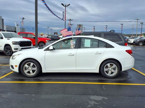 Used 2014 Chevrolet Cruze LT image 20