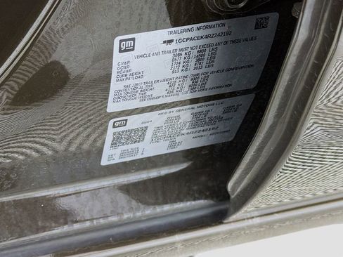 Used 2024 Chevrolet Silverado 1500 LT w/ Convenience Package II image 33