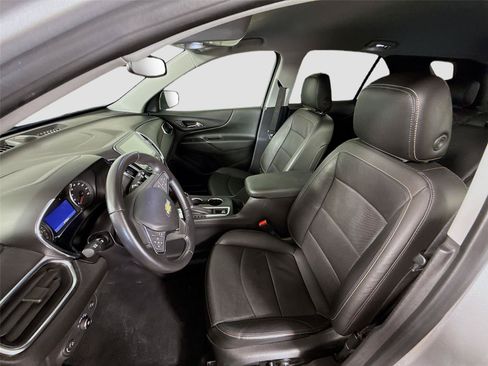Used 2021 Chevrolet Equinox LT FWD image 15